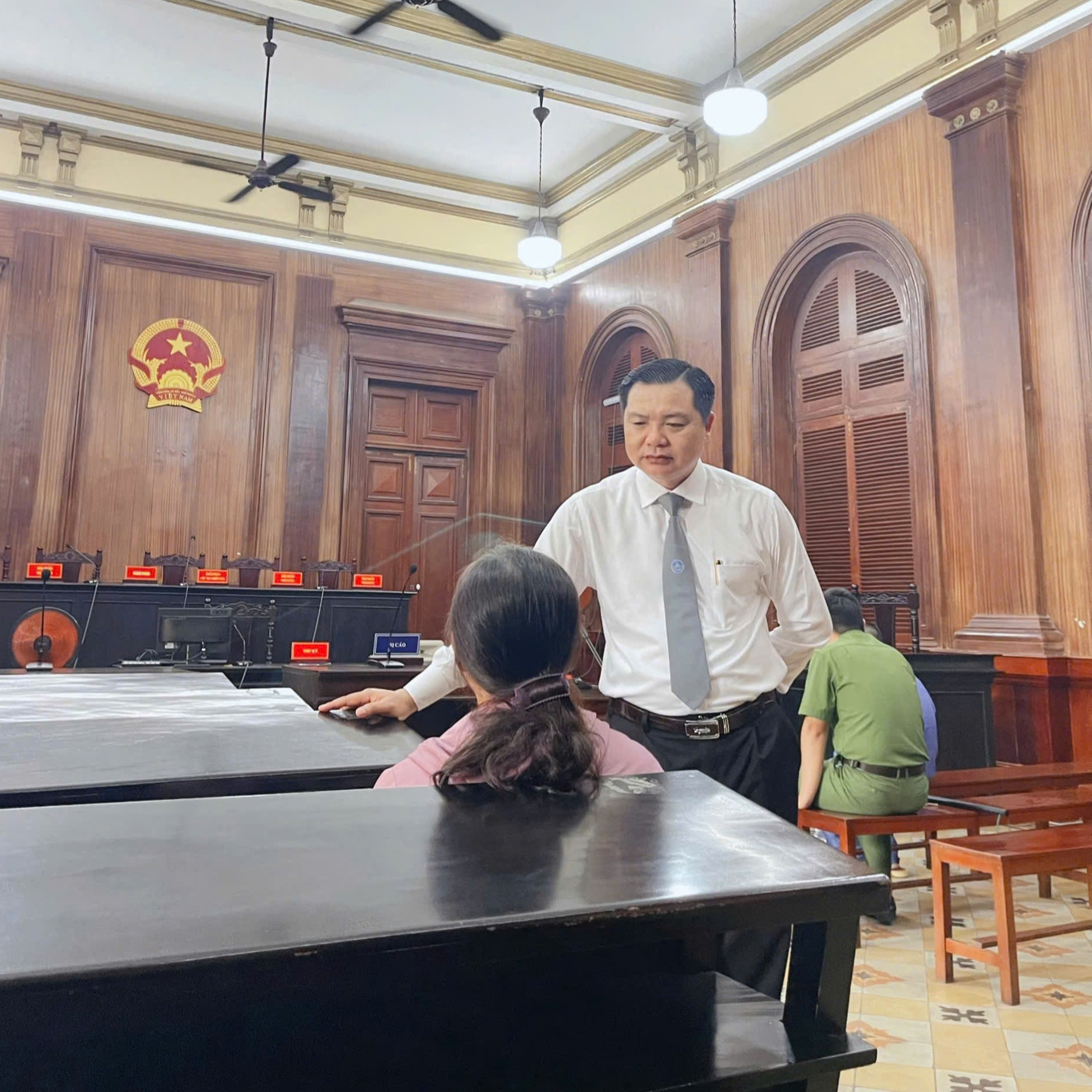 Tố tụng 3